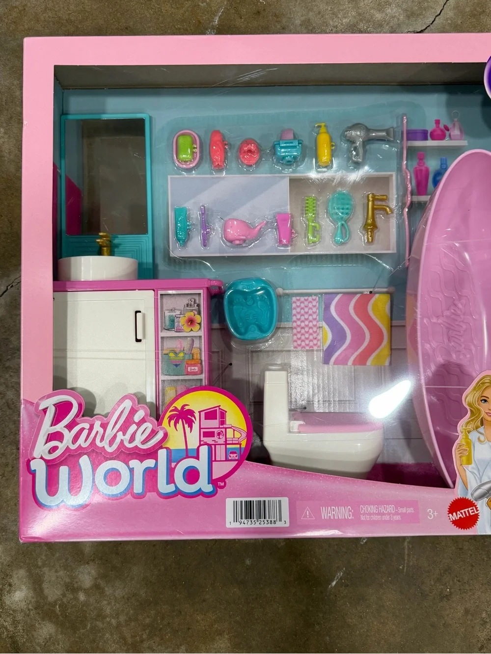 Barbie Pink and Teal Bath & Vanity Playset